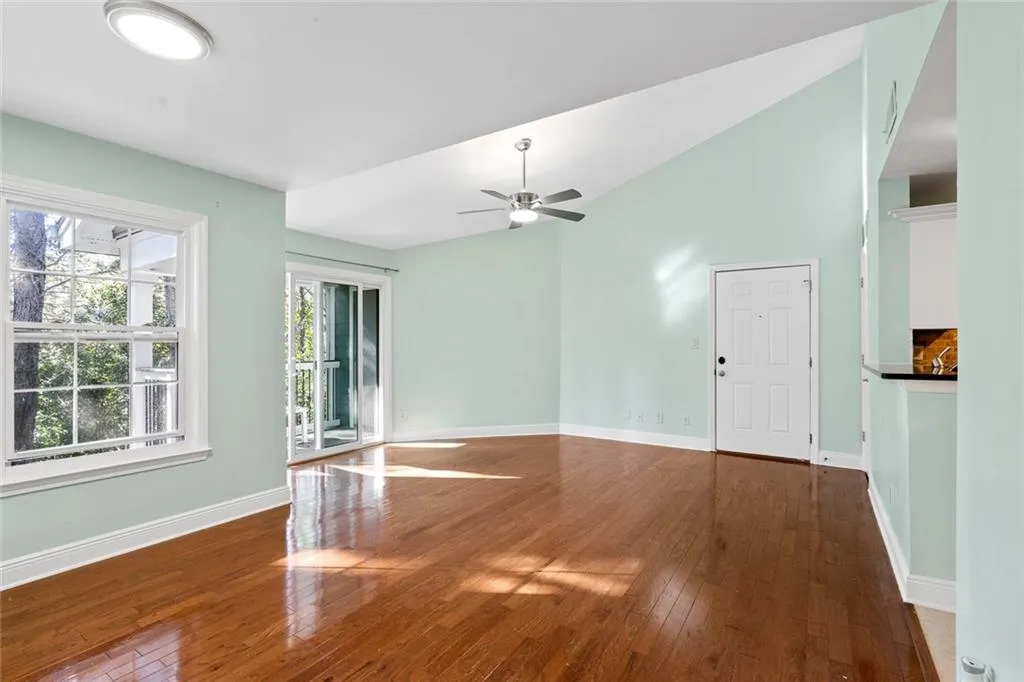 2302 Santa Fe Parkway, Sandy Springs, Georgia 30350, 1 Bedroom Bedrooms, ,1 BathroomBathrooms,Residential,Sold,2302 Santa Fe Parkway,6960112