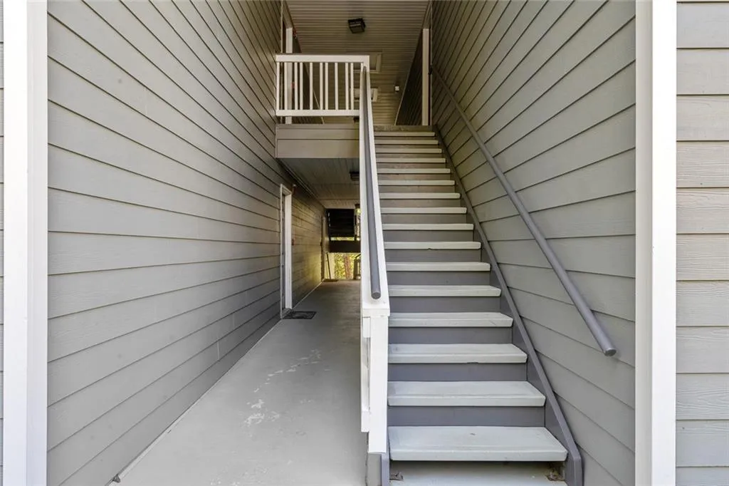 2302 Santa Fe Parkway, Sandy Springs, Georgia 30350, 1 Bedroom Bedrooms, ,1 BathroomBathrooms,Residential,Sold,2302 Santa Fe Parkway,6960112