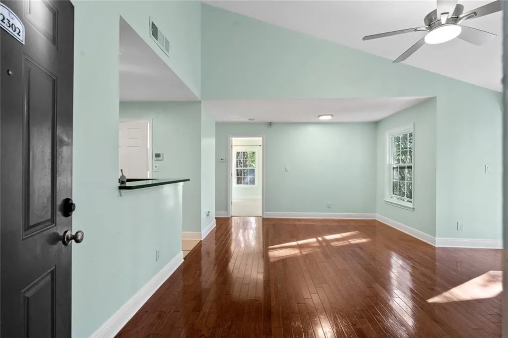 2302 Santa Fe Parkway, Sandy Springs, Georgia 30350, 1 Bedroom Bedrooms, ,1 BathroomBathrooms,Residential,Sold,2302 Santa Fe Parkway,6960112