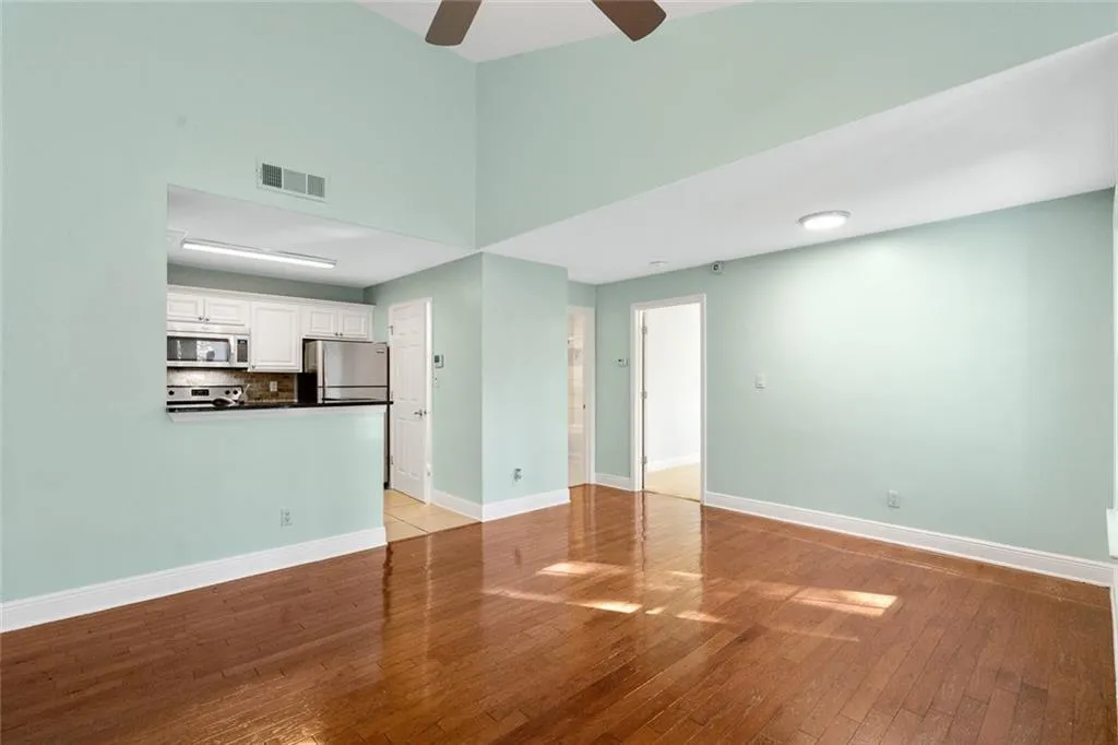 2302 Santa Fe Parkway, Sandy Springs, Georgia 30350, 1 Bedroom Bedrooms, ,1 BathroomBathrooms,Residential,Sold,2302 Santa Fe Parkway,6960112