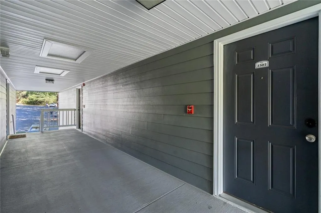 2302 Santa Fe Parkway, Sandy Springs, Georgia 30350, 1 Bedroom Bedrooms, ,1 BathroomBathrooms,Residential,Sold,2302 Santa Fe Parkway,6960112