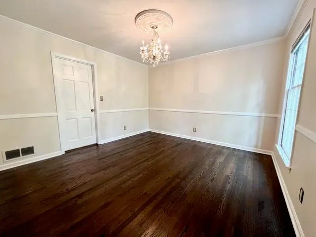 610 Spalding Drive, Sandy Springs, Georgia 30328, 4 Bedrooms Bedrooms, ,3 BathroomsBathrooms,Residential,Sold,610 Spalding Drive,7068547