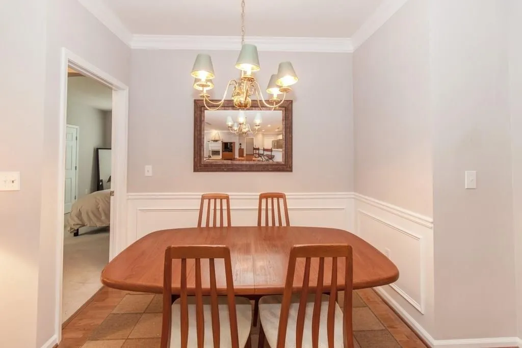 2400 Cumberland Parkway Unit 814, Atlanta, Georgia 30339, 3 Bedrooms Bedrooms, ,2 BathroomsBathrooms,Residential,Sold,2400 Cumberland Parkway Unit 814,5983127