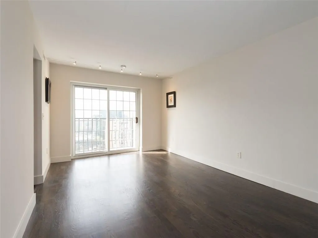 199 14th Street Ne Unit 2005, Atlanta, Georgia 30309, 2 Bedrooms Bedrooms, ,2 BathroomsBathrooms,Residential,Sold,199 14th Street Ne Unit 2005,5991025