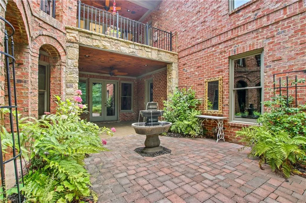 245 Rivermere Way, Sandy Springs, Georgia 30350, 5 Bedrooms Bedrooms, ,5 BathroomsBathrooms,Residential,Sold,245 Rivermere Way,6993195