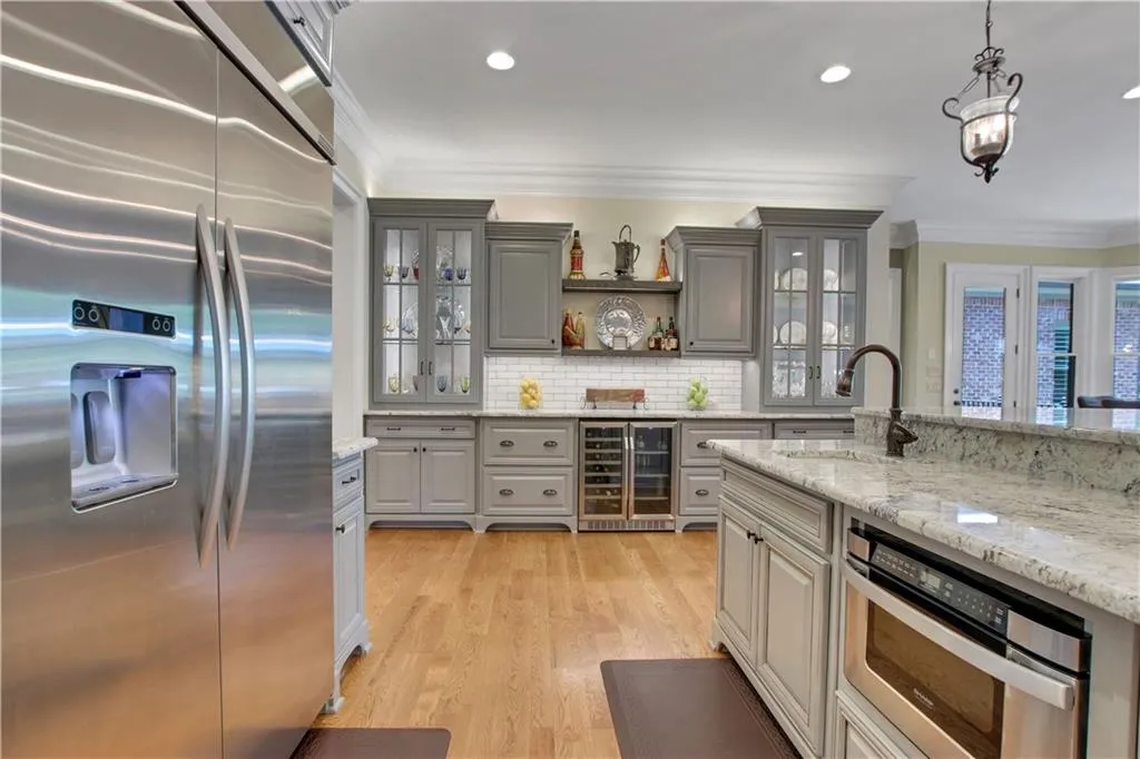 245 Rivermere Way, Sandy Springs, Georgia 30350, 5 Bedrooms Bedrooms, ,5 BathroomsBathrooms,Residential,Sold,245 Rivermere Way,6993195