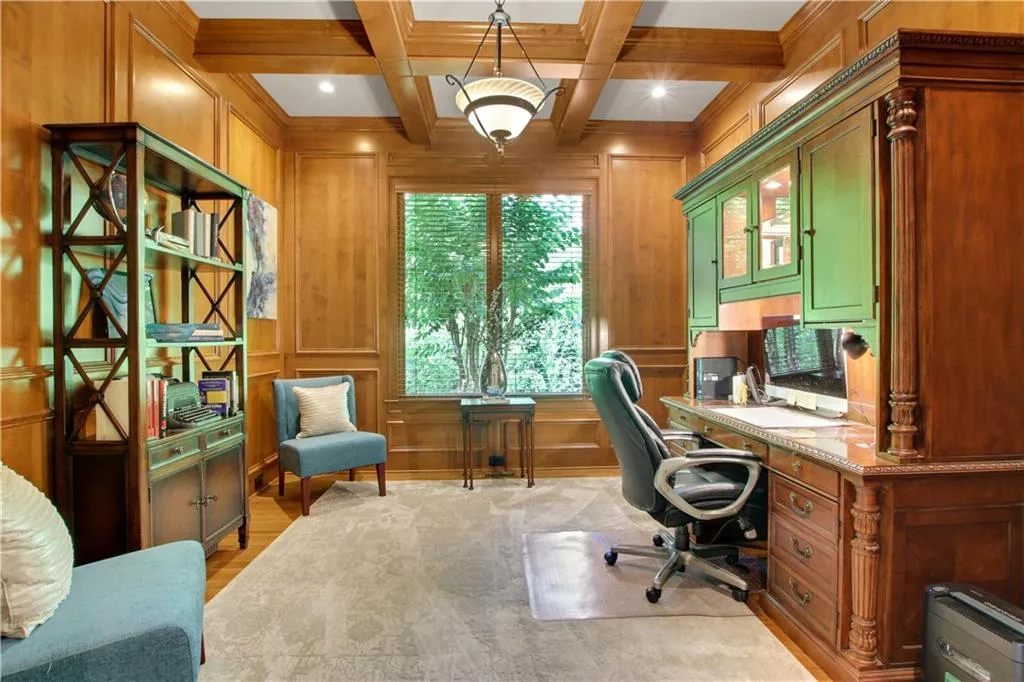 245 Rivermere Way, Sandy Springs, Georgia 30350, 5 Bedrooms Bedrooms, ,5 BathroomsBathrooms,Residential,Sold,245 Rivermere Way,6993195