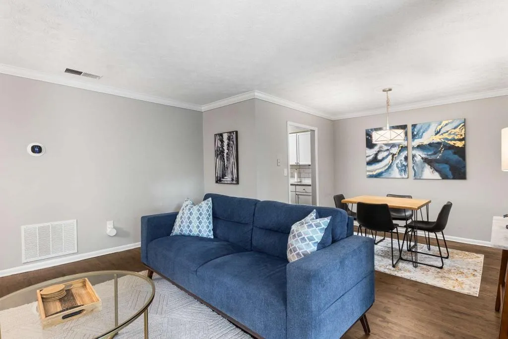 1150 Collier Road Nw Unit L14, Atlanta, Georgia 30318, 1 Bedroom Bedrooms, ,1 BathroomBathrooms,Residential,For Sale,1150 Collier Road Nw Unit L14,7591584