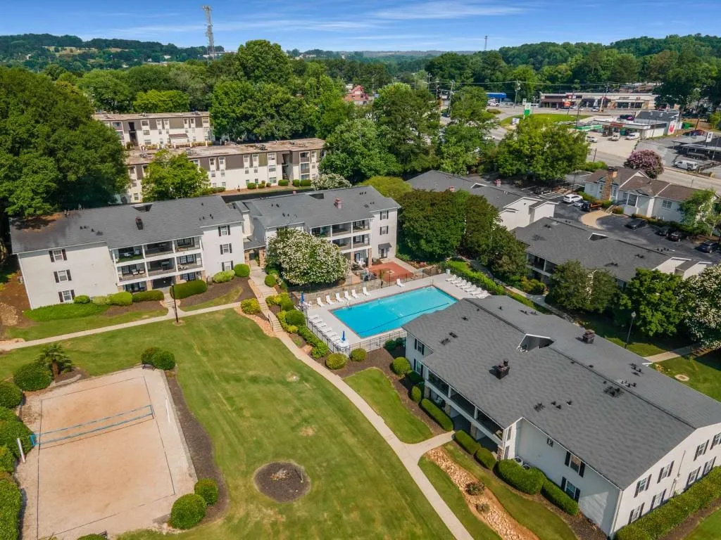 1150 Collier Road Nw Unit L14, Atlanta, Georgia 30318, 1 Bedroom Bedrooms, ,1 BathroomBathrooms,Residential,For Sale,1150 Collier Road Nw Unit L14,7591584