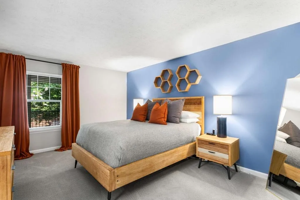 1150 Collier Road Nw Unit L14, Atlanta, Georgia 30318, 1 Bedroom Bedrooms, ,1 BathroomBathrooms,Residential,For Sale,1150 Collier Road Nw Unit L14,7591584