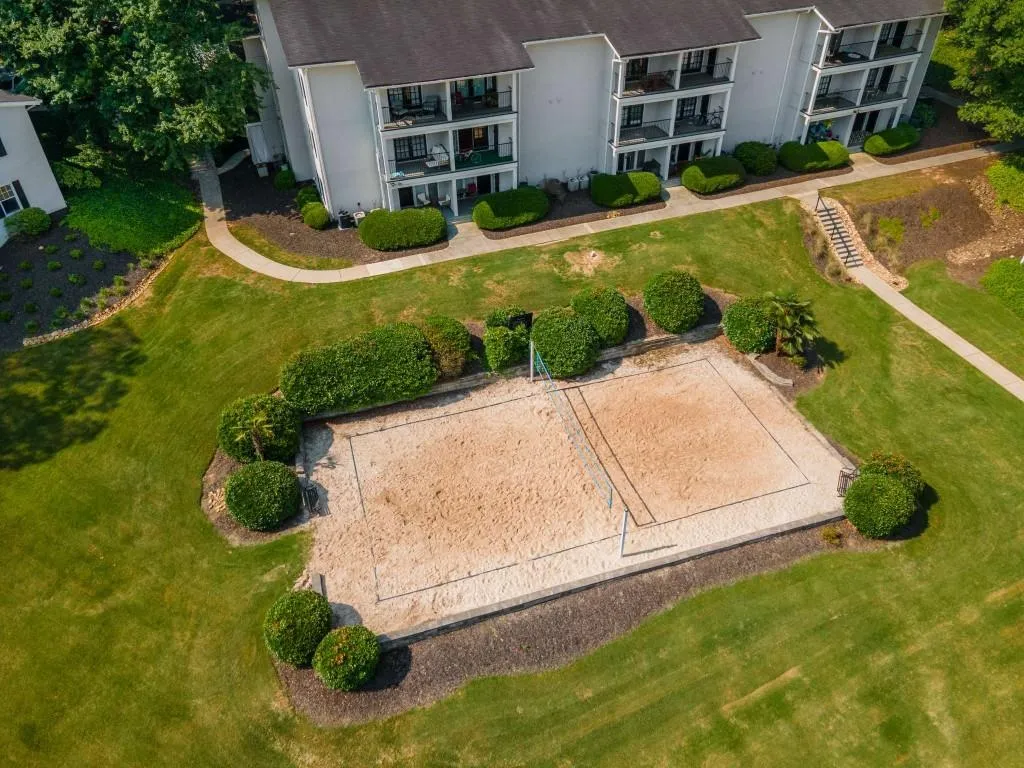1150 Collier Road Nw Unit L14, Atlanta, Georgia 30318, 1 Bedroom Bedrooms, ,1 BathroomBathrooms,Residential,For Sale,1150 Collier Road Nw Unit L14,7591584