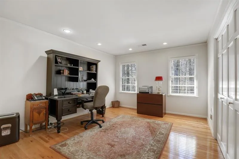 583 Cambridge Way, Sandy Springs, Georgia 30328, 4 Bedrooms Bedrooms, ,2 BathroomsBathrooms,Residential,Sold,583 Cambridge Way,7017153