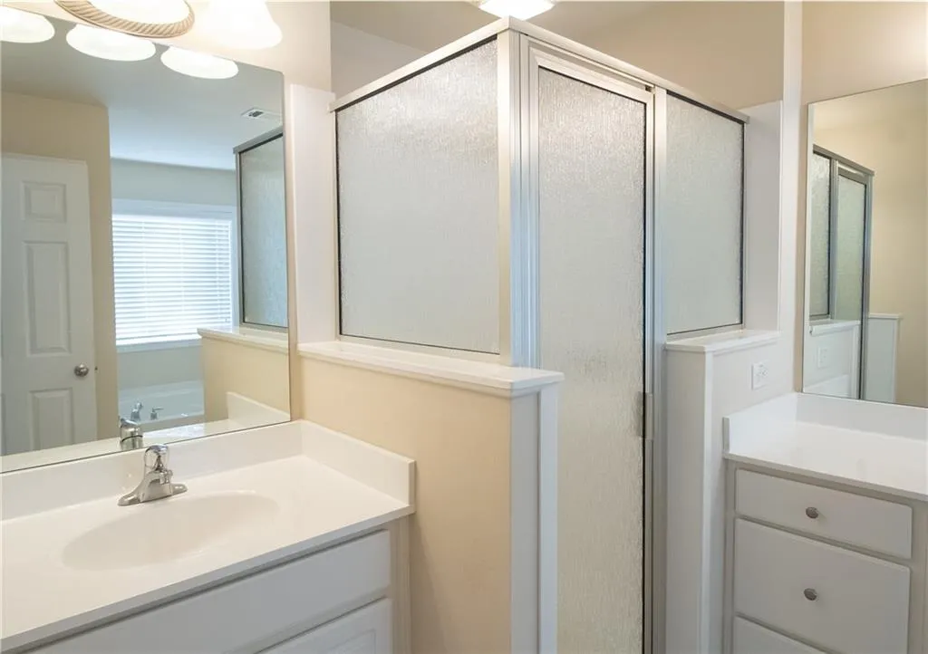 655 Coligny Court, Atlanta, Georgia 30350, 3 Bedrooms Bedrooms, ,3 BathroomsBathrooms,Residential,Sold,655 Coligny Court,6665109