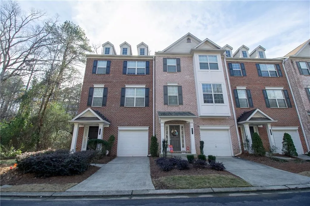 655 Coligny Court, Atlanta, Georgia 30350, 3 Bedrooms Bedrooms, ,3 BathroomsBathrooms,Residential,Sold,655 Coligny Court,6665109