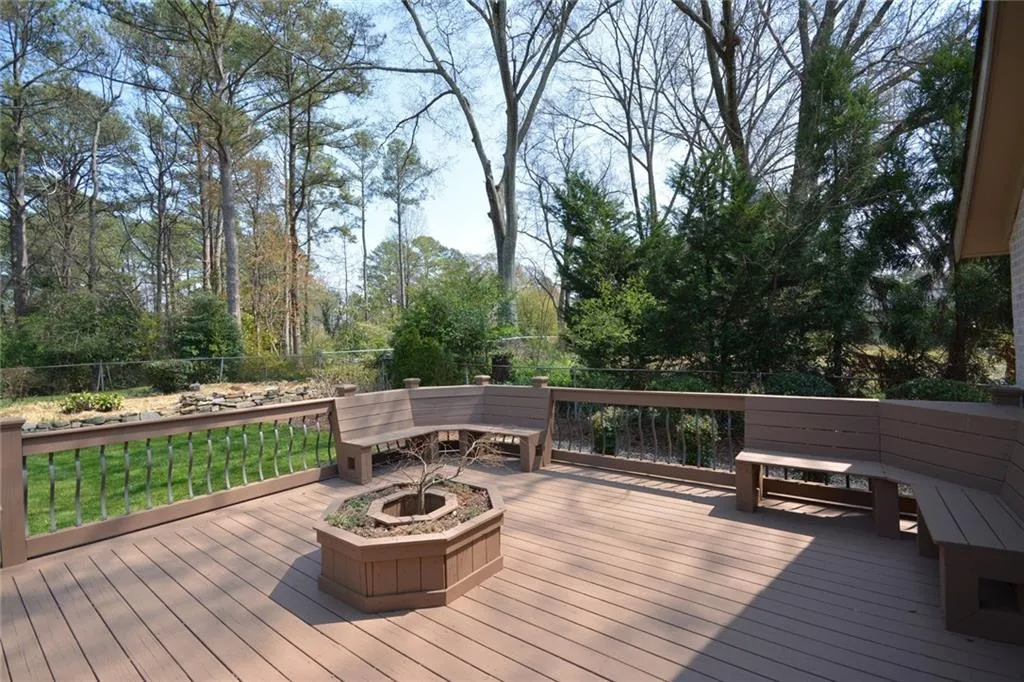 6399 North Hampton Drive Ne, Sandy Springs, Georgia 30328, 4 Bedrooms Bedrooms, ,3 BathroomsBathrooms,Residential,Sold,6399 North Hampton Drive Ne,5824809 6399 North Hampton Drive Ne, Sandy Springs, Georgia 30328, 4 Bedrooms Bedrooms, ,3 BathroomsBathrooms,Residential,Sold,6399 North Hampton Drive Ne,5824809