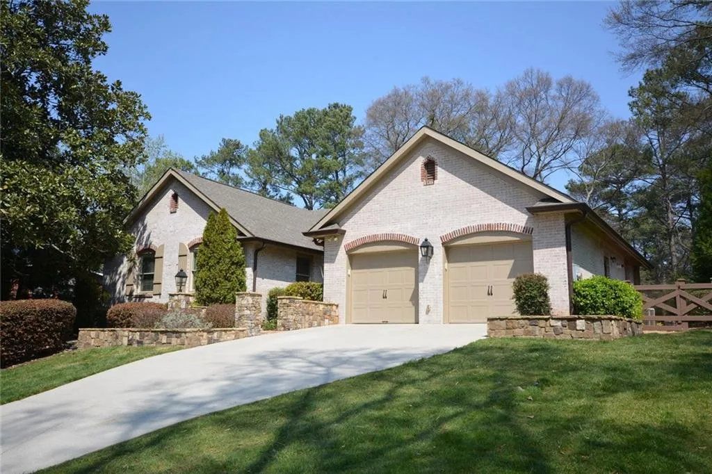 6399 North Hampton Drive Ne, Sandy Springs, Georgia 30328, 4 Bedrooms Bedrooms, ,3 BathroomsBathrooms,Residential,Sold,6399 North Hampton Drive Ne,5824809 6399 North Hampton Drive Ne, Sandy Springs, Georgia 30328, 4 Bedrooms Bedrooms, ,3 BathroomsBathrooms,Residential,Sold,6399 North Hampton Drive Ne,5824809