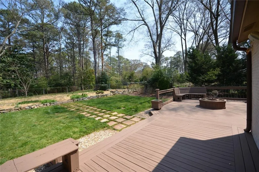 6399 North Hampton Drive Ne, Sandy Springs, Georgia 30328, 4 Bedrooms Bedrooms, ,3 BathroomsBathrooms,Residential,Sold,6399 North Hampton Drive Ne,5824809 6399 North Hampton Drive Ne, Sandy Springs, Georgia 30328, 4 Bedrooms Bedrooms, ,3 BathroomsBathrooms,Residential,Sold,6399 North Hampton Drive Ne,5824809