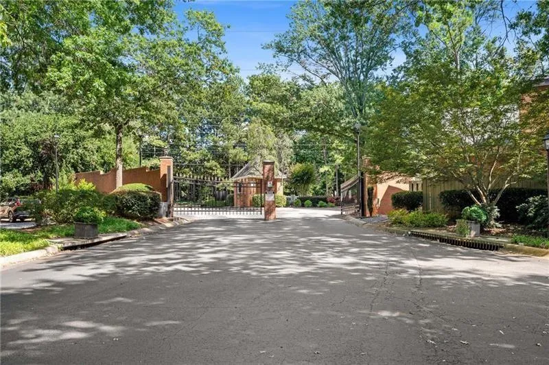 112 Mount Vernon Circle, Atlanta, Georgia 30338, 2 Bedrooms Bedrooms, ,2 BathroomsBathrooms,Residential,For Sale,112 Mount Vernon Circle,7724754