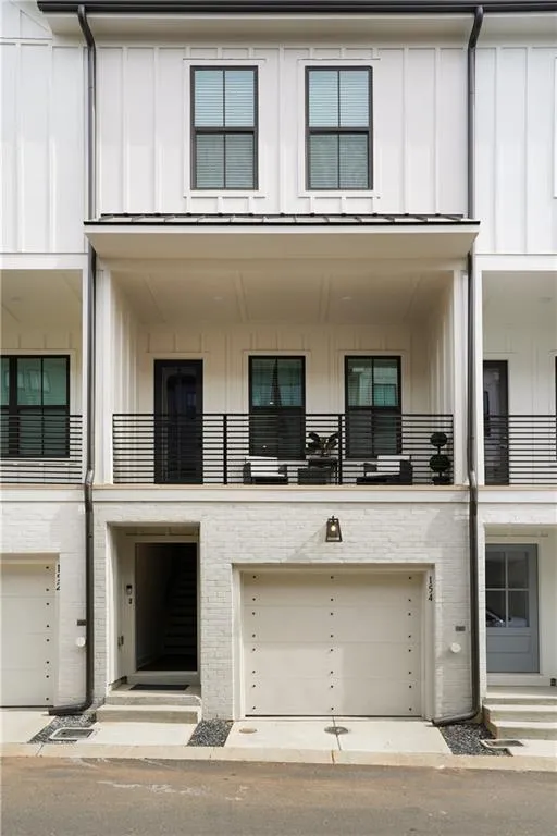 Georgia 30342, 0 ,2 BathroomsBathrooms,Residential,For Sale,7694754