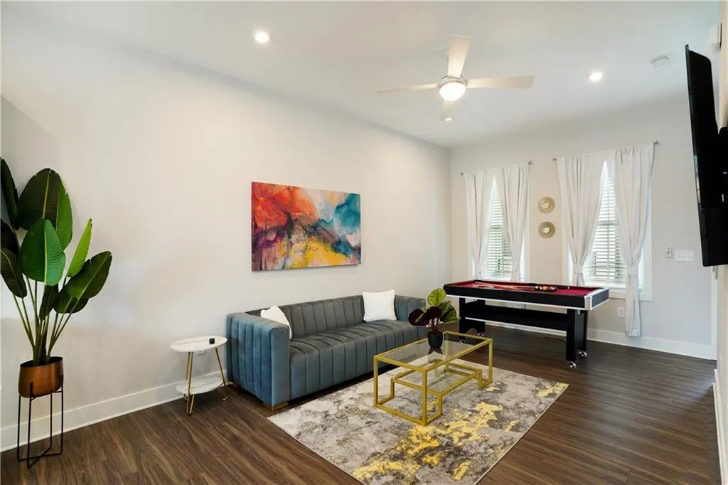 Georgia 30342, 0 ,2 BathroomsBathrooms,Residential,For Sale,7694754