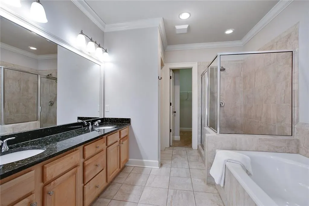 404 River Vista Drive, Atlanta, Georgia 30339, 4 Bedrooms Bedrooms, ,4 BathroomsBathrooms,Residential,Sold,404 River Vista Drive,6641783