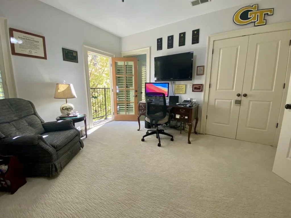 706 Creekgarden Court, Atlanta, Georgia 30339, 3 Bedrooms Bedrooms, ,3 BathroomsBathrooms,Residential,Sold,706 Creekgarden Court,6964174