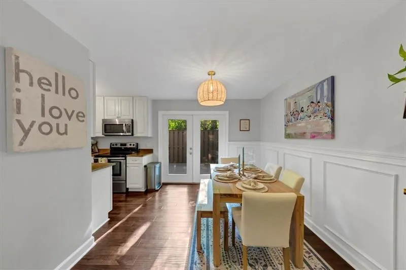 2 Arpege Way Nw, Atlanta, Georgia 30327, 2 Bedrooms Bedrooms, ,2 BathroomsBathrooms,Residential,For Sale,2 Arpege Way Nw,7638633