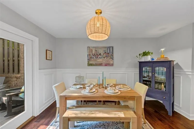 2 Arpege Way Nw, Atlanta, Georgia 30327, 2 Bedrooms Bedrooms, ,2 BathroomsBathrooms,Residential,For Sale,2 Arpege Way Nw,7638633
