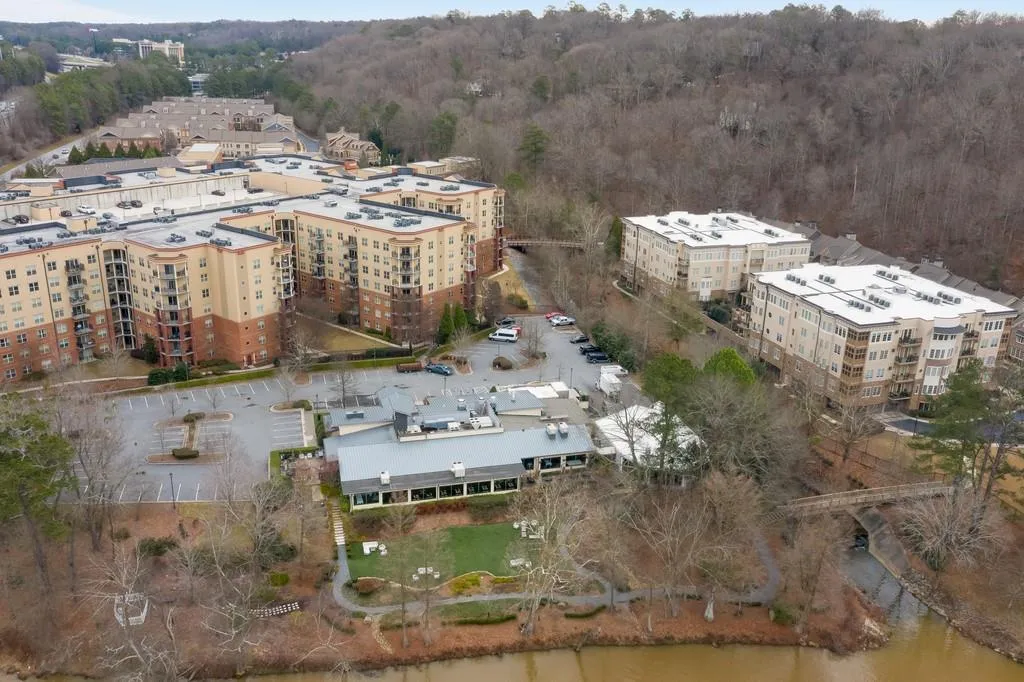 200 River Vista Drive Unit 307, Atlanta, Georgia 30339, 2 Bedrooms Bedrooms, ,2 BathroomsBathrooms,Residential,Sold,200 River Vista Drive Unit 307,6667504