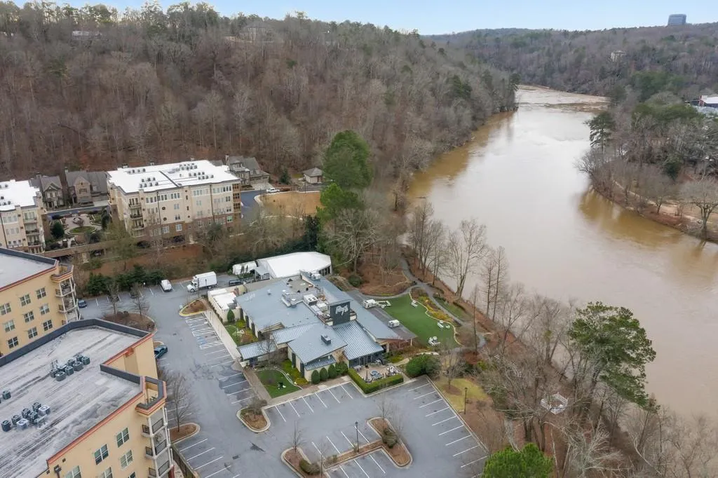 200 River Vista Drive Unit 307, Atlanta, Georgia 30339, 2 Bedrooms Bedrooms, ,2 BathroomsBathrooms,Residential,Sold,200 River Vista Drive Unit 307,6667504