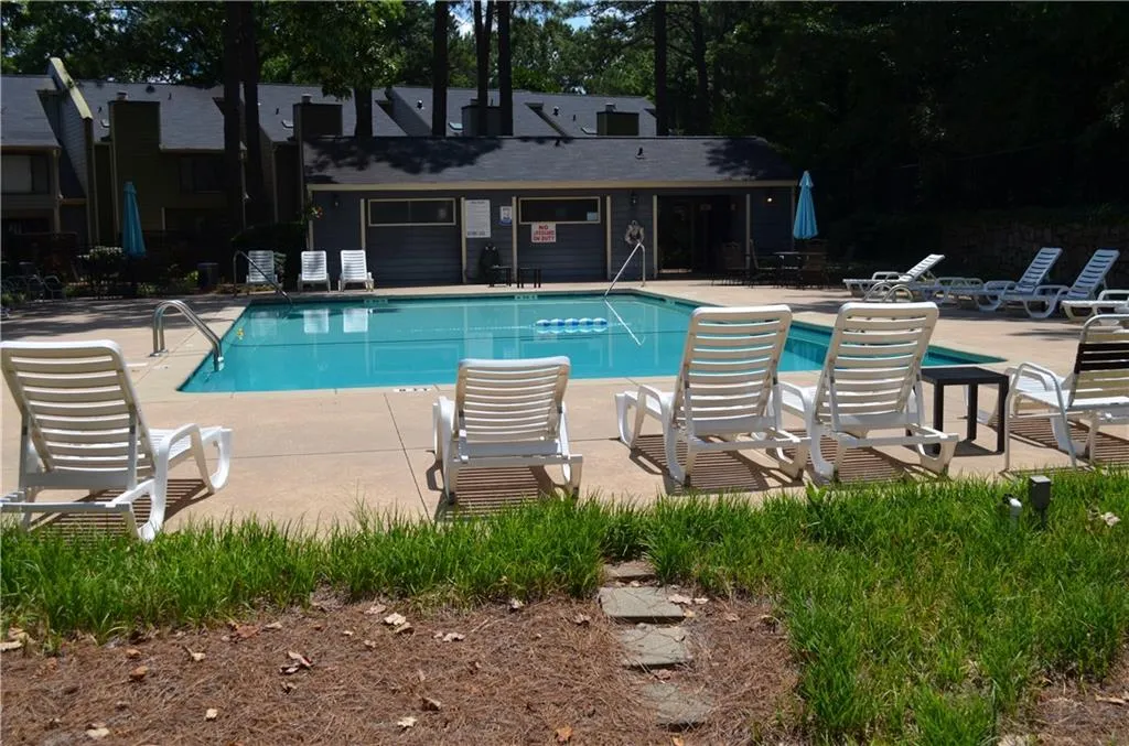 120 Goldrush Circle, Sandy Springs, Georgia 30328, 3 Bedrooms Bedrooms, ,2 BathroomsBathrooms,Residential,Sold,120 Goldrush Circle,7079320
