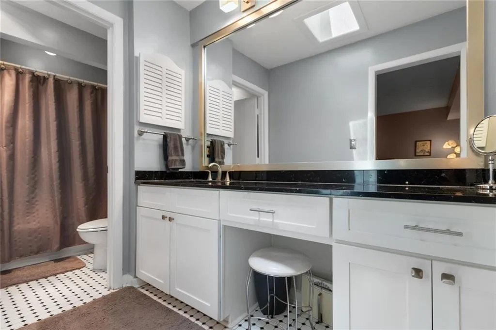 120 Goldrush Circle, Sandy Springs, Georgia 30328, 3 Bedrooms Bedrooms, ,2 BathroomsBathrooms,Residential,Sold,120 Goldrush Circle,7079320