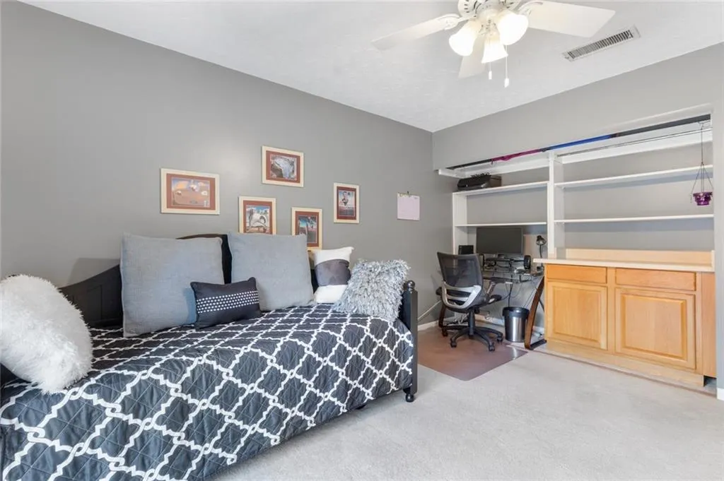 120 Goldrush Circle, Sandy Springs, Georgia 30328, 3 Bedrooms Bedrooms, ,2 BathroomsBathrooms,Residential,Sold,120 Goldrush Circle,7079320