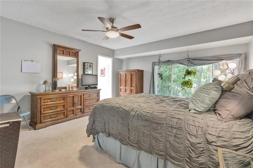 120 Goldrush Circle, Sandy Springs, Georgia 30328, 3 Bedrooms Bedrooms, ,2 BathroomsBathrooms,Residential,Sold,120 Goldrush Circle,7079320