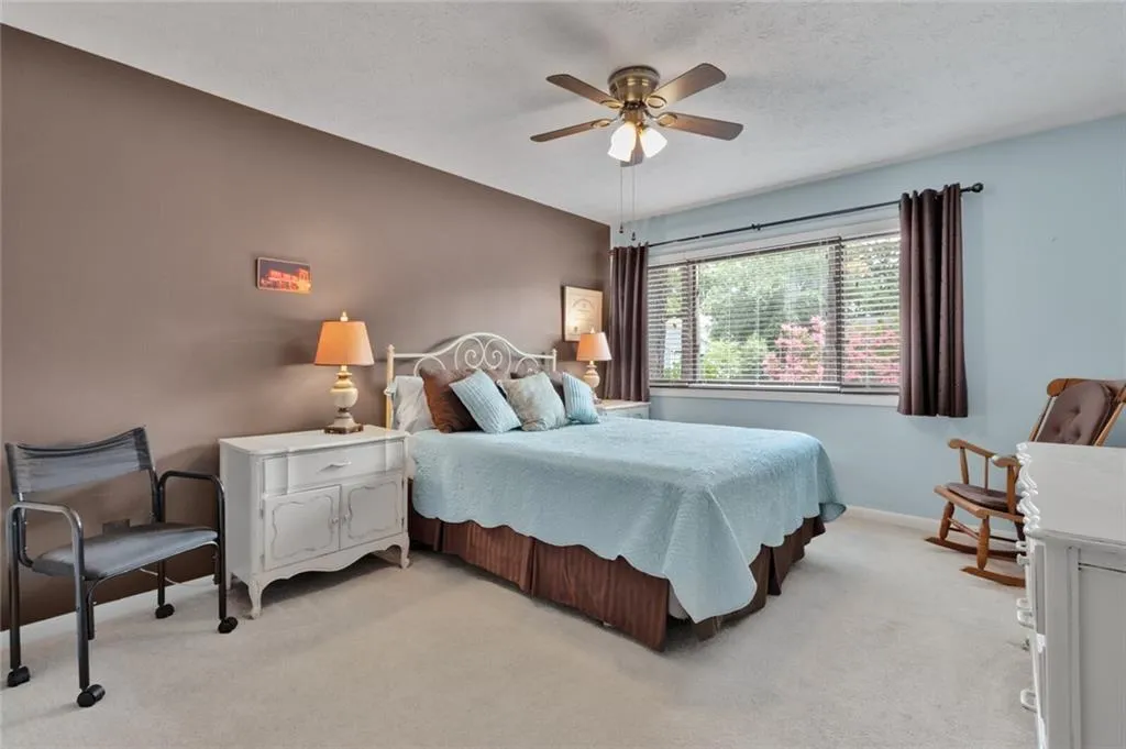 120 Goldrush Circle, Sandy Springs, Georgia 30328, 3 Bedrooms Bedrooms, ,2 BathroomsBathrooms,Residential,Sold,120 Goldrush Circle,7079320