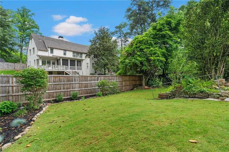557 E Wesley Road Ne, Atlanta, Georgia 30305, 4 Bedrooms Bedrooms, ,3 BathroomsBathrooms,Residential,For Sale,557 E Wesley Road Ne,7625324