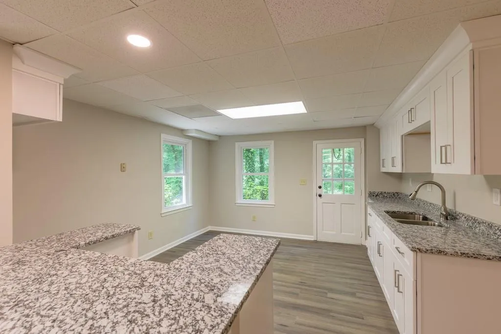 8930 Wedgeway, Sandy Springs, Georgia 30350, 4 Bedrooms Bedrooms, ,4 BathroomsBathrooms,Residential,Sold,8930 Wedgeway,6614268