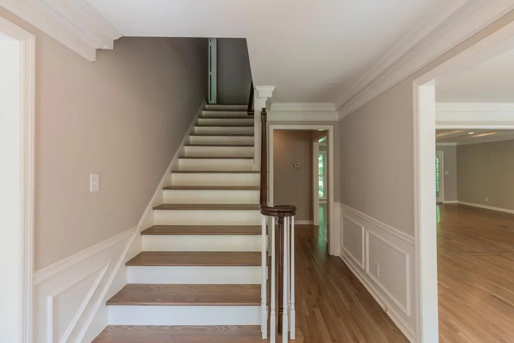 8930 Wedgeway, Sandy Springs, Georgia 30350, 4 Bedrooms Bedrooms, ,4 BathroomsBathrooms,Residential,Sold,8930 Wedgeway,6614268