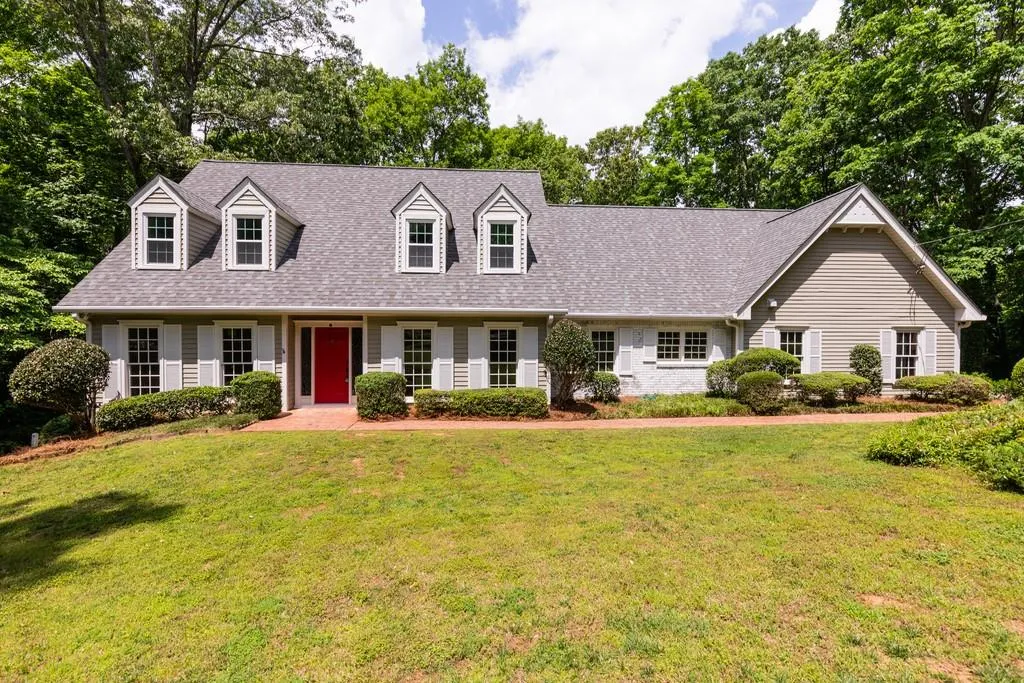 8930 Wedgeway, Sandy Springs, Georgia 30350, 4 Bedrooms Bedrooms, ,4 BathroomsBathrooms,Residential,Sold,8930 Wedgeway,6614268