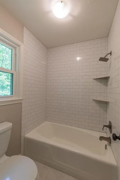 8930 Wedgeway, Sandy Springs, Georgia 30350, 4 Bedrooms Bedrooms, ,4 BathroomsBathrooms,Residential,Sold,8930 Wedgeway,6614268