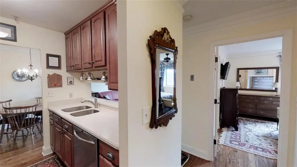 300 Johnson Ferry Road Ne Unit A609, Atlanta, Georgia 30328, 1 Bedroom Bedrooms, ,1 BathroomBathrooms,Residential,Sold,300 Johnson Ferry Road Ne Unit A609,6001214