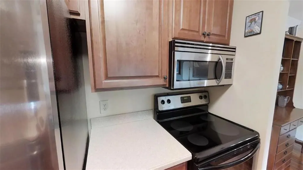 300 Johnson Ferry Road Ne Unit A609, Atlanta, Georgia 30328, 1 Bedroom Bedrooms, ,1 BathroomBathrooms,Residential,Sold,300 Johnson Ferry Road Ne Unit A609,6001214