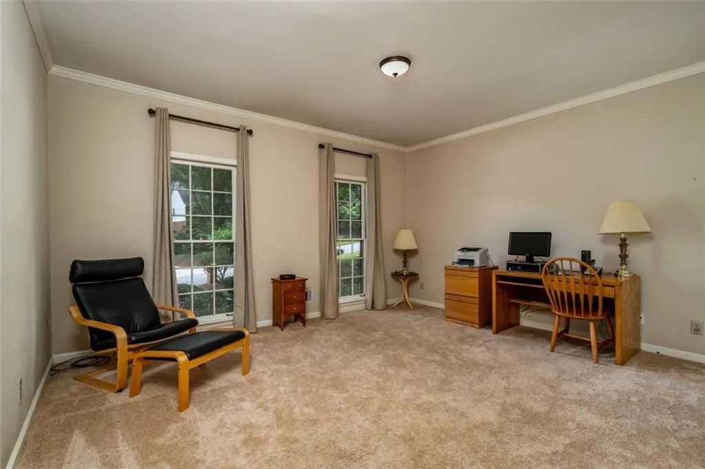 200 Treadwick Drive, Sandy Springs, Georgia 30350, 5 Bedrooms Bedrooms, ,5 BathroomsBathrooms,Residential,Sold,200 Treadwick Drive,6894371