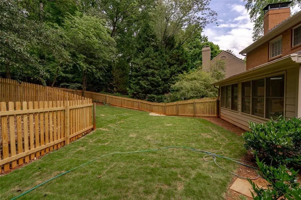 200 Treadwick Drive, Sandy Springs, Georgia 30350, 5 Bedrooms Bedrooms, ,5 BathroomsBathrooms,Residential,Sold,200 Treadwick Drive,6894371