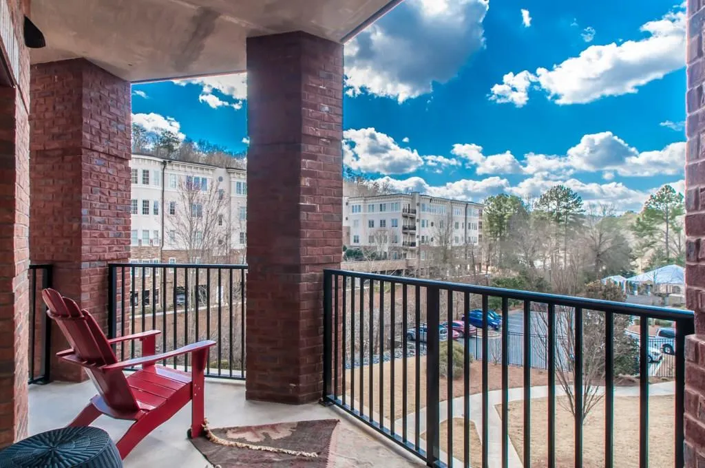 200 River Vista Drive Unit 322, Atlanta, Georgia 30339, 2 Bedrooms Bedrooms, ,2 BathroomsBathrooms,Residential,Sold,200 River Vista Drive Unit 322,5653759
