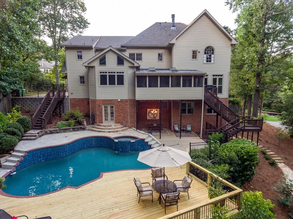 2920 Coles Way, Sandy Springs, Georgia 30350, 5 Bedrooms Bedrooms, ,4 BathroomsBathrooms,Residential,Sold,2920 Coles Way,6757949
