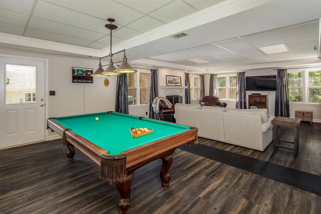 2920 Coles Way, Sandy Springs, Georgia 30350, 5 Bedrooms Bedrooms, ,4 BathroomsBathrooms,Residential,Sold,2920 Coles Way,6757949