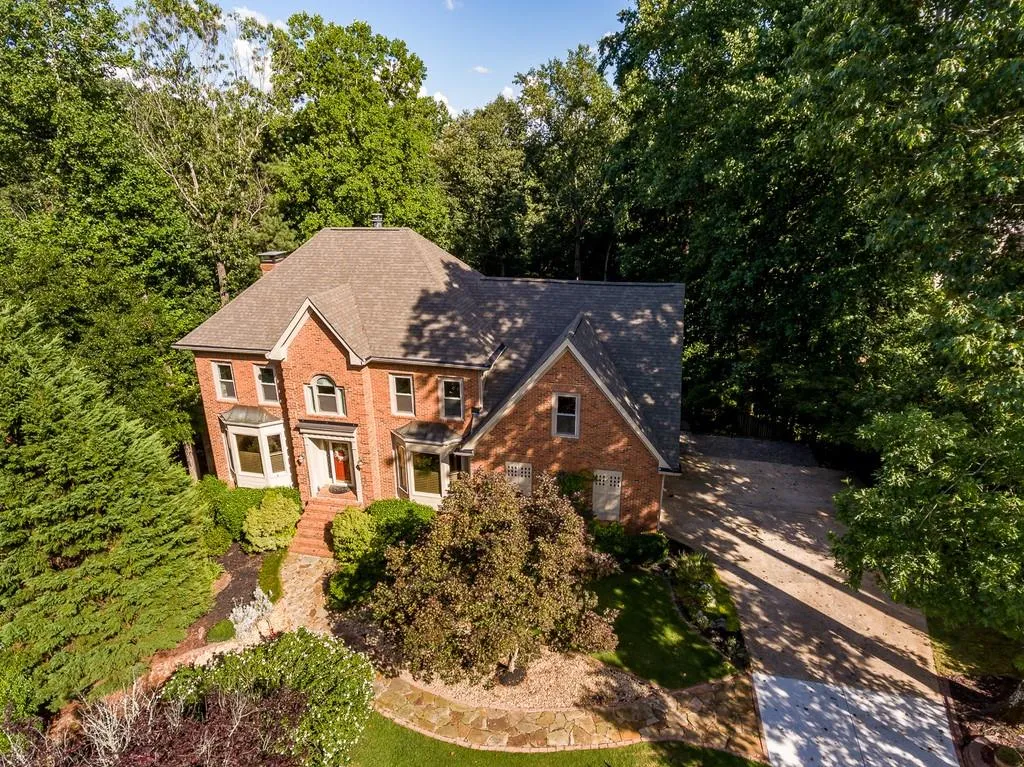 2920 Coles Way, Sandy Springs, Georgia 30350, 5 Bedrooms Bedrooms, ,4 BathroomsBathrooms,Residential,Sold,2920 Coles Way,6757949