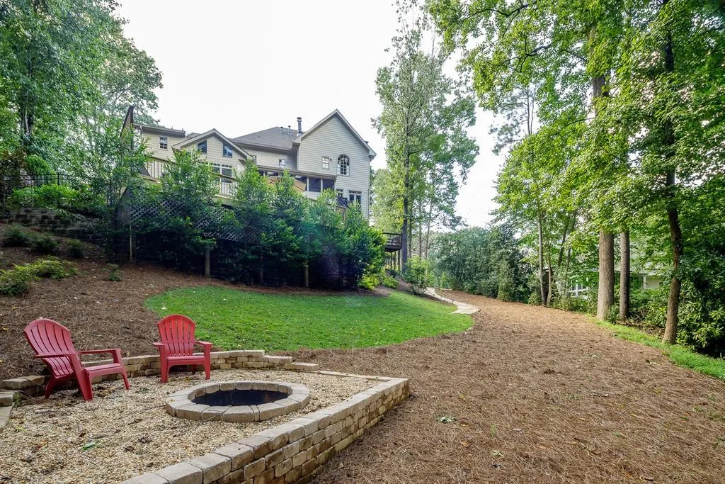 2920 Coles Way, Sandy Springs, Georgia 30350, 5 Bedrooms Bedrooms, ,4 BathroomsBathrooms,Residential,Sold,2920 Coles Way,6757949