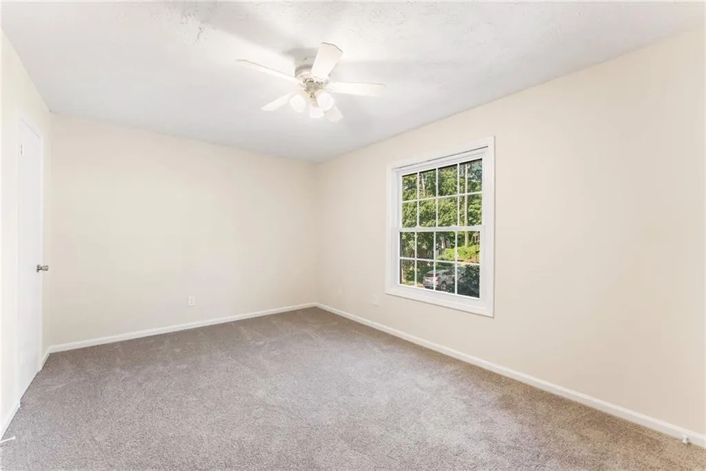 6404 Park Avenue Ne Unit D4, Atlanta, Georgia 30342, 2 Bedrooms Bedrooms, ,1 BathroomBathrooms,Residential,For Sale,6404 Park Avenue Ne Unit D4,7612804